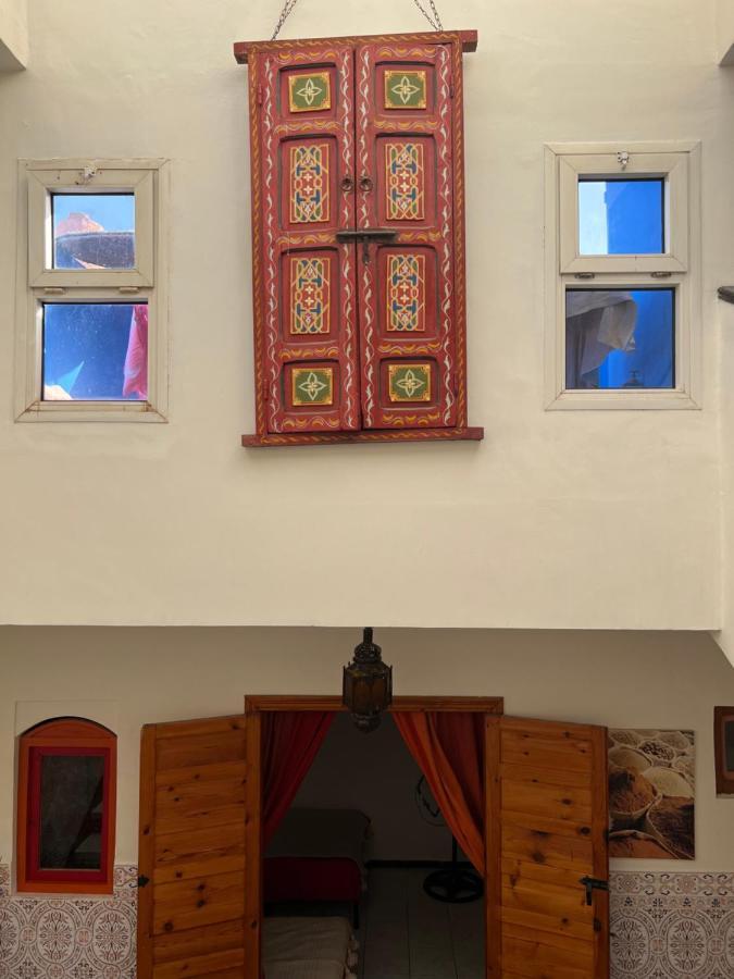 Maison Riad Traditionnel Idealement Situe A Marrakech Marrakesh Exterior photo