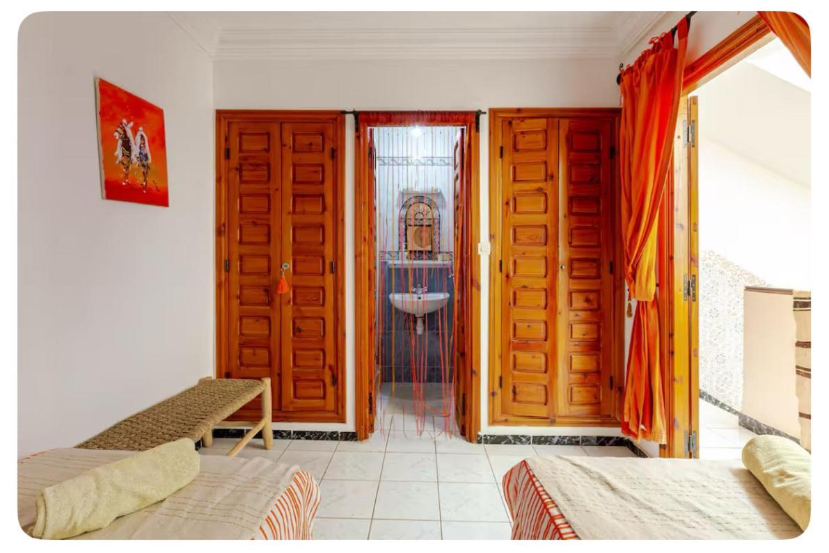 Maison Riad Traditionnel Idealement Situe A Marrakech Marrakesh Exterior photo